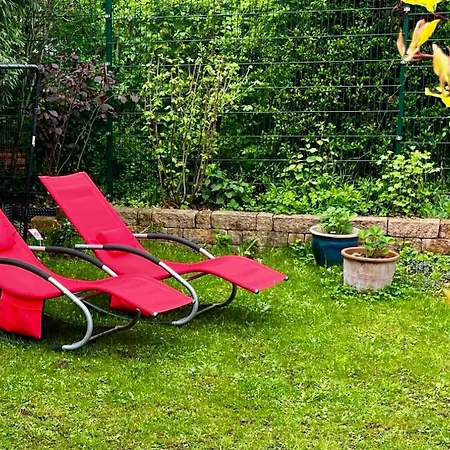 L & S - Gemuetliche Im Gruenen Bei Dresden