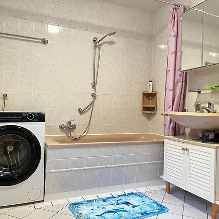 L & S - Gemuetliche Im Gruenen Bei Dresden * Freital