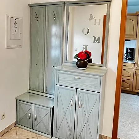 Apartment L & S - Gemuetliche Im Gruenen Bei Dresden *