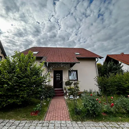 Appartement L & S - Gemuetliche Im Gruenen Bei Dresden *